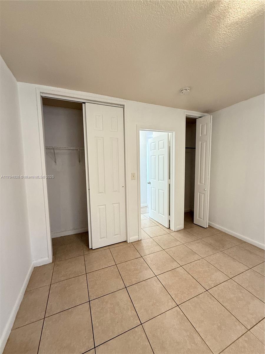 COLONIAL COURT CONDO BLDG - Residential Lease
