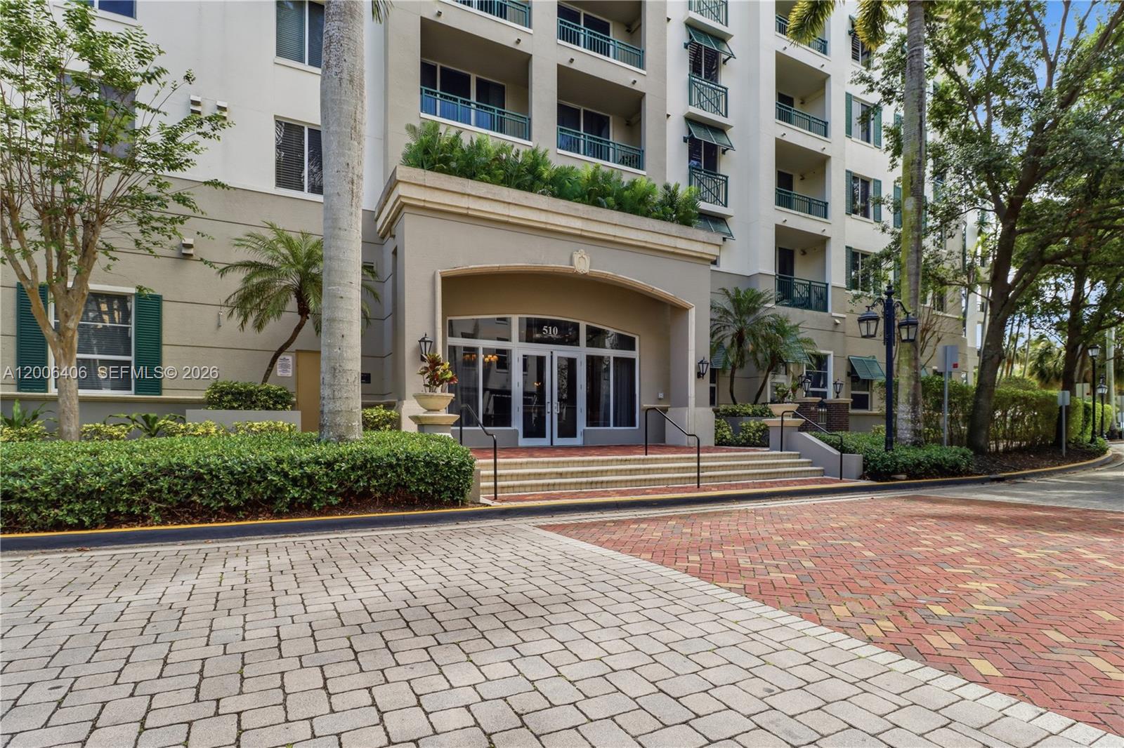 VERANDA CONDO - Residential