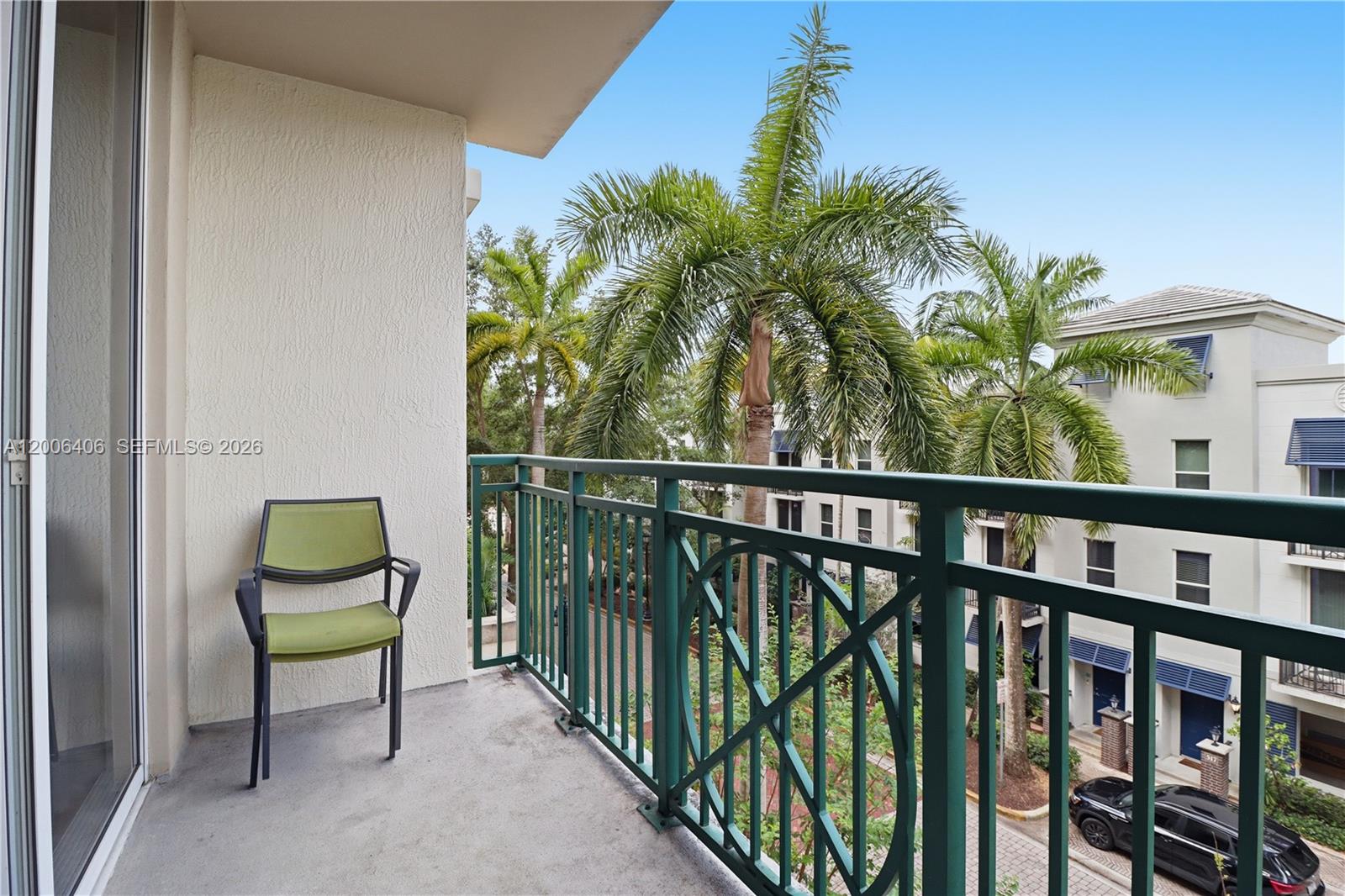 VERANDA CONDO - Residential