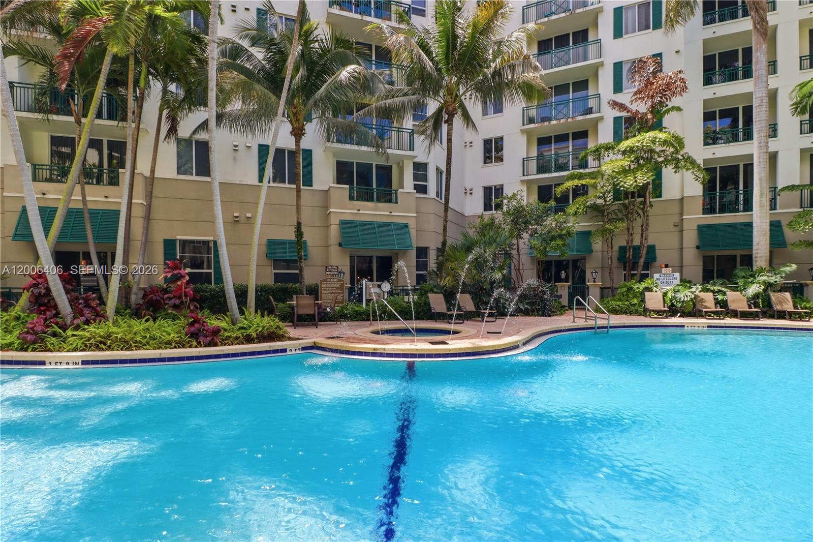 VERANDA CONDO - Residential