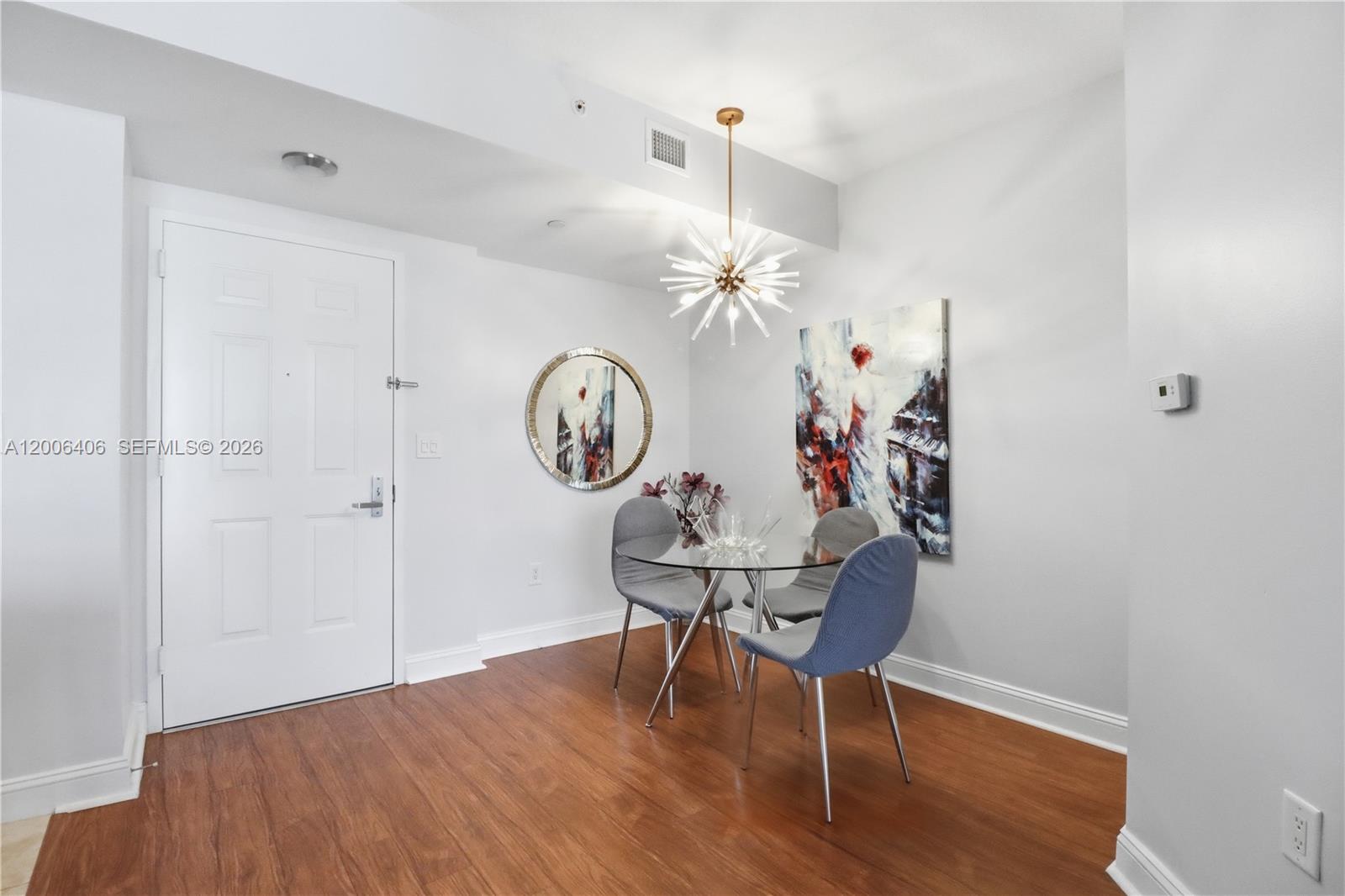 VERANDA CONDO - Residential