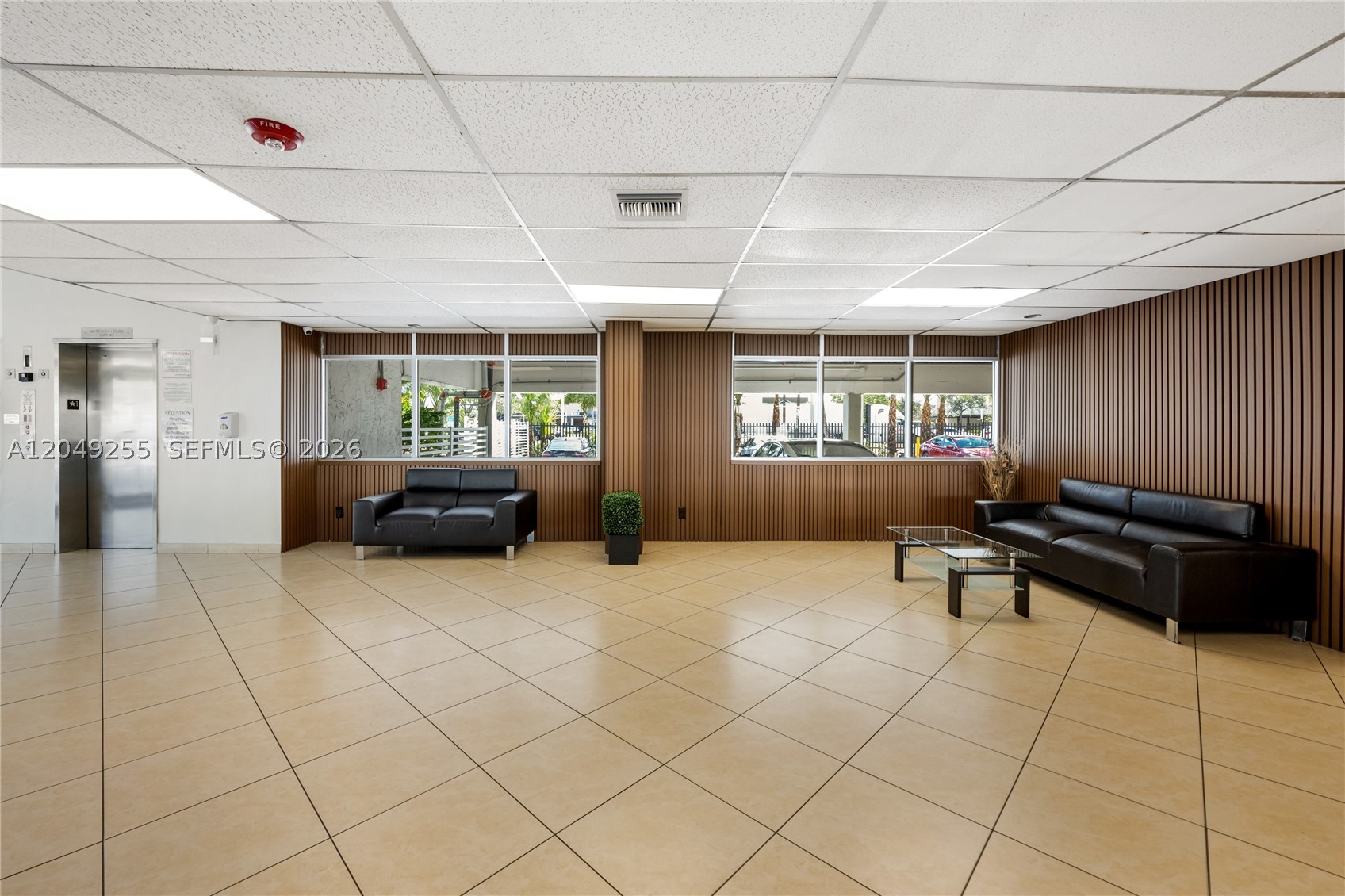 GATEWAY HOUSE CONDO - SOU - Residential Lease