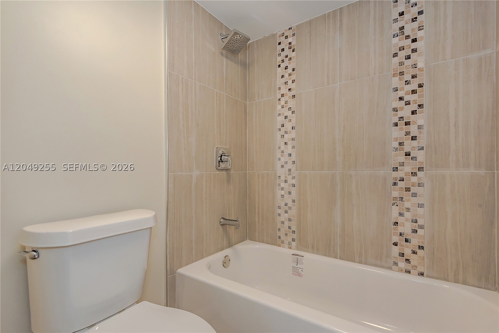 GATEWAY HOUSE CONDO - SOU - Residential Lease