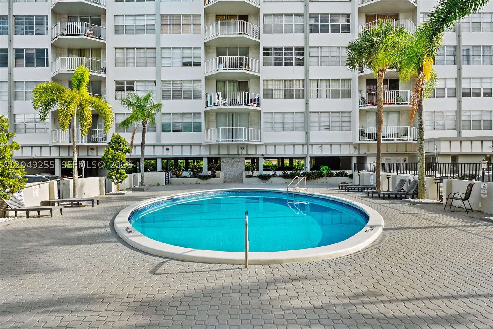 GATEWAY HOUSE CONDO - SOU - Residential Lease