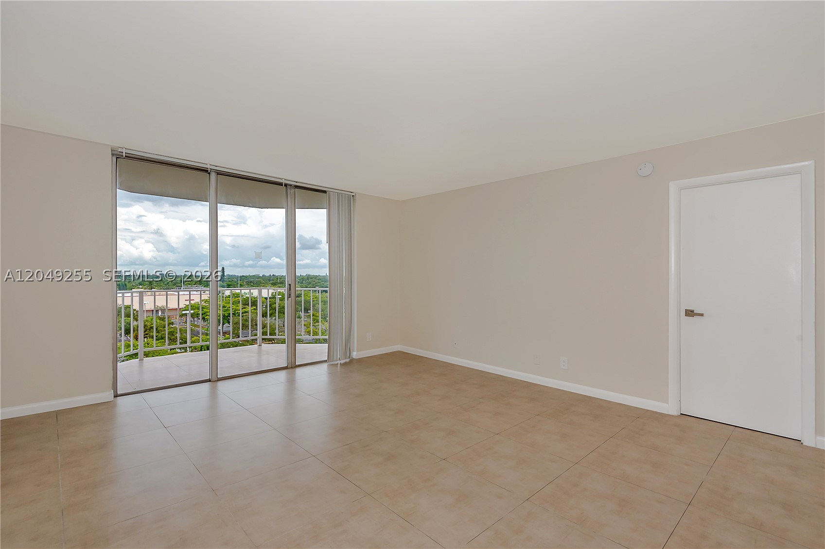 GATEWAY HOUSE CONDO - SOU - Residential Lease