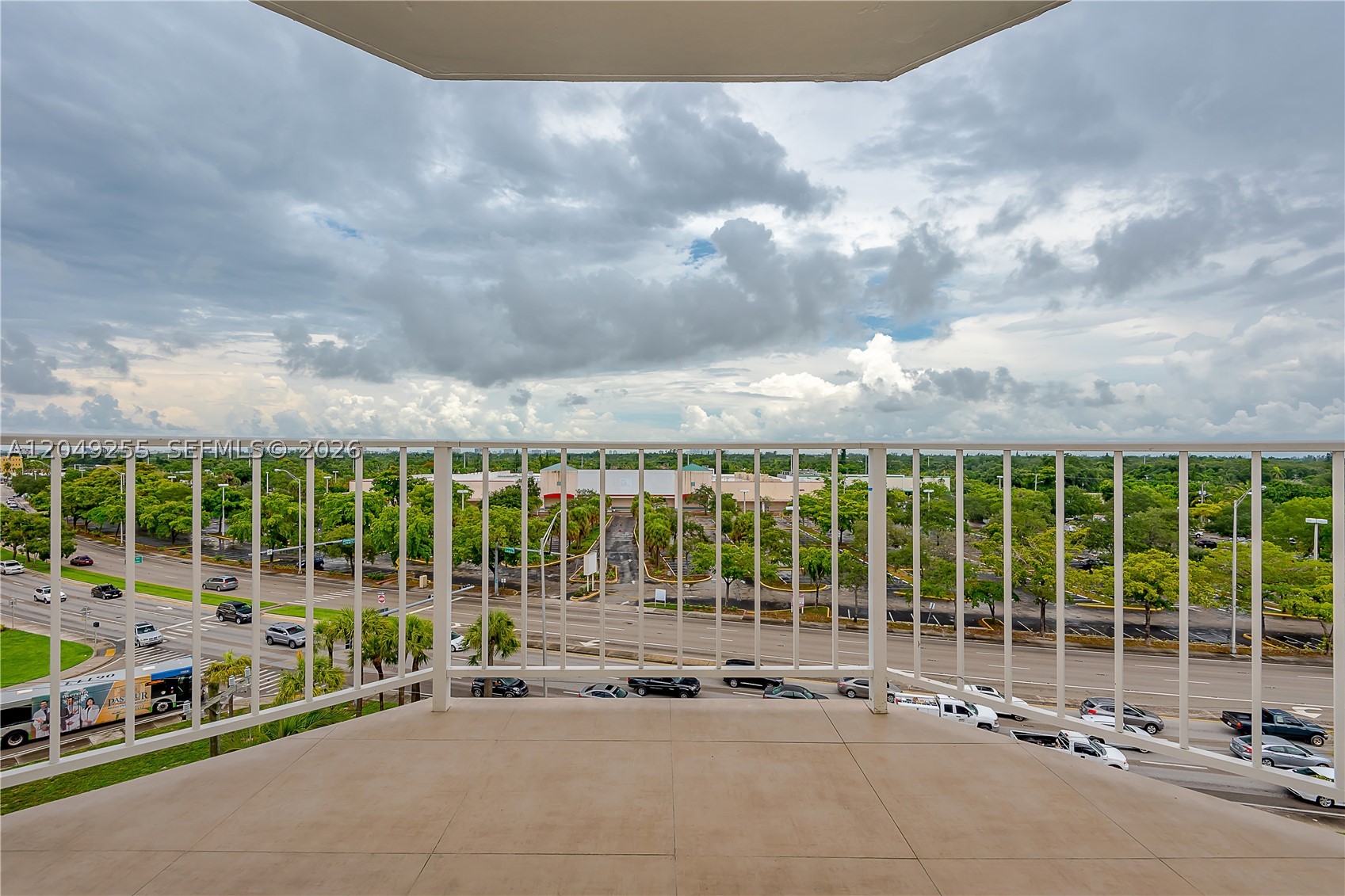 GATEWAY HOUSE CONDO - SOU - Residential Lease