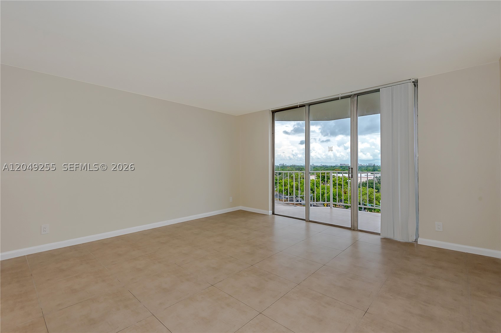 GATEWAY HOUSE CONDO - SOU - Residential Lease