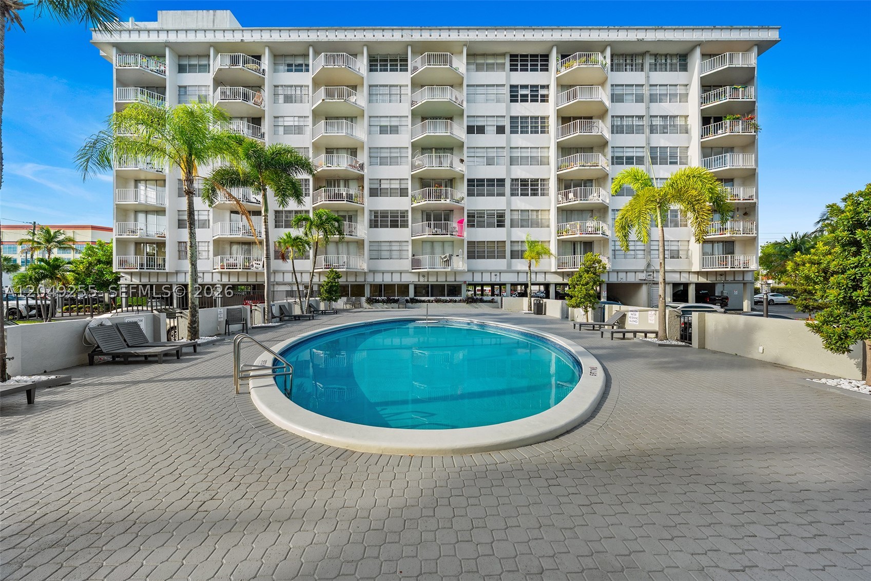 GATEWAY HOUSE CONDO - SOU - Residential Lease