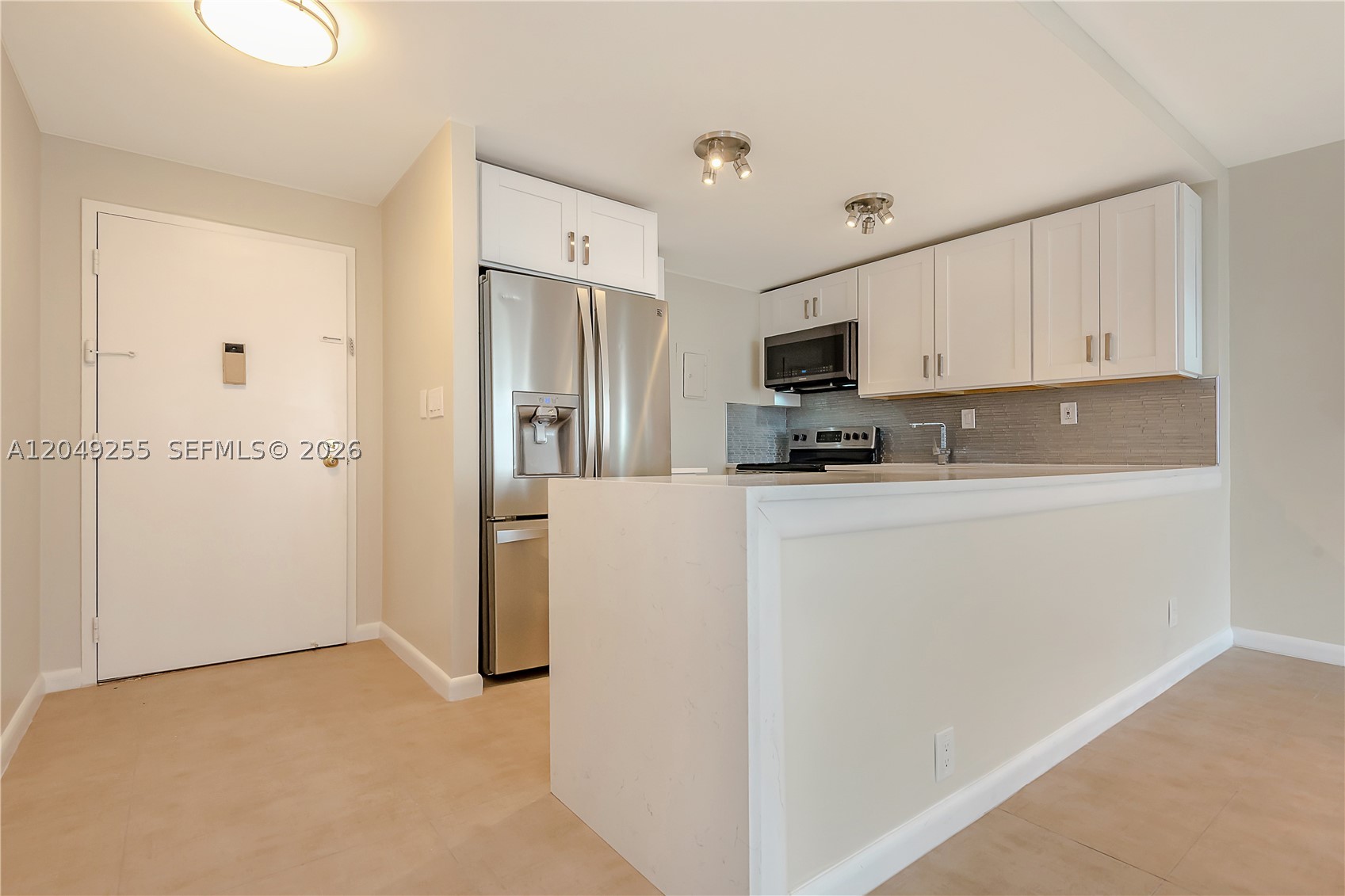 GATEWAY HOUSE CONDO - SOU - Residential Lease