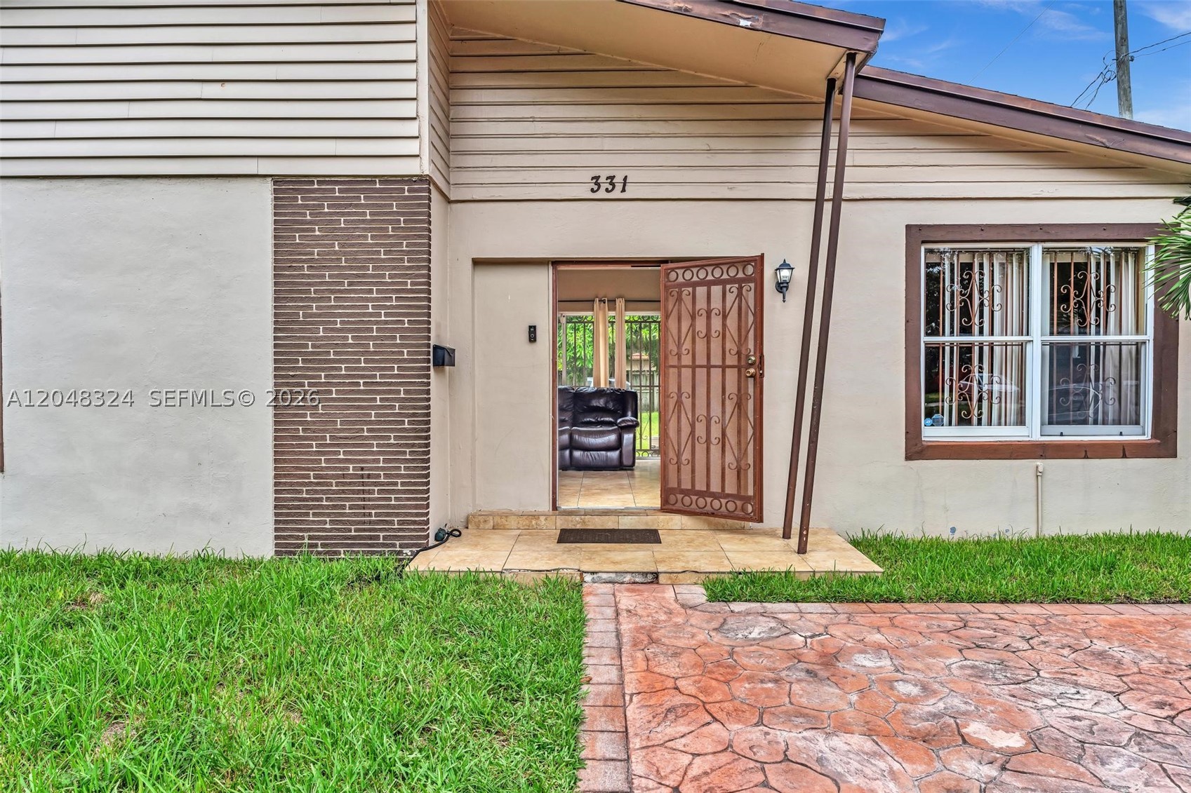 HIGHLAND MANOR SEC 5 - Residential
