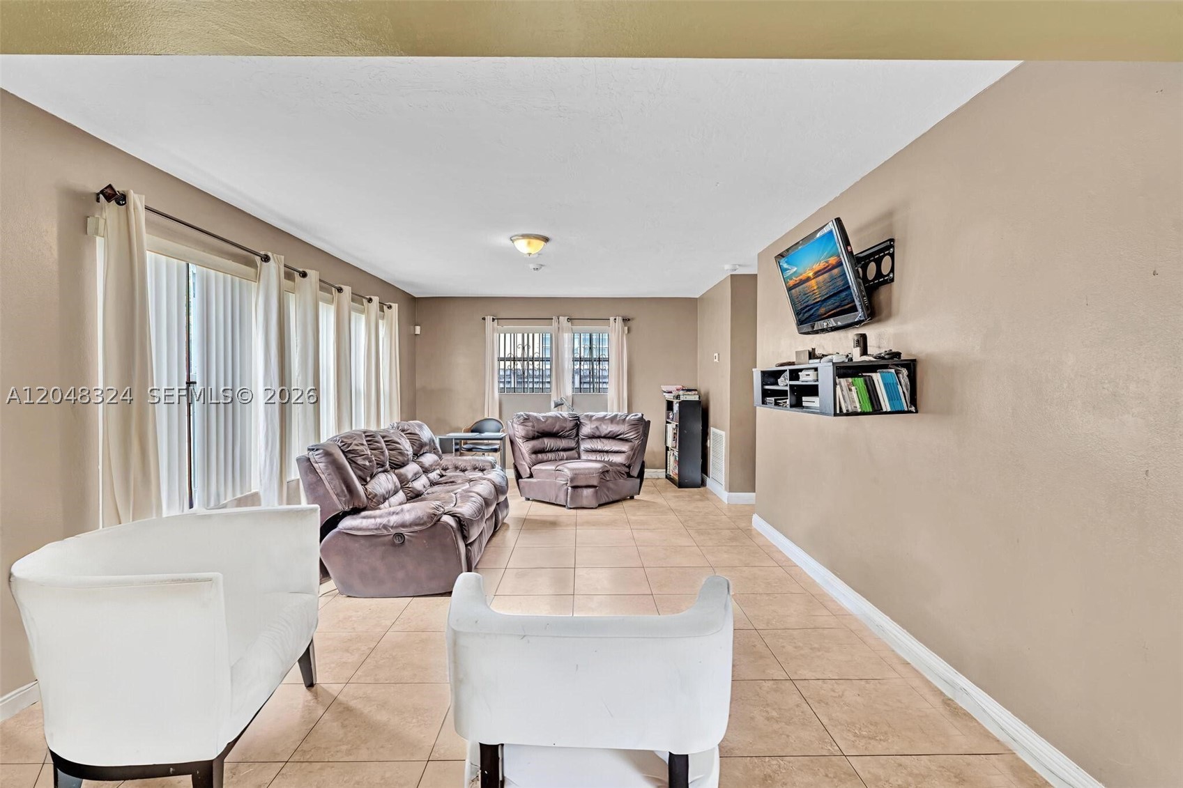 HIGHLAND MANOR SEC 5 - Residential