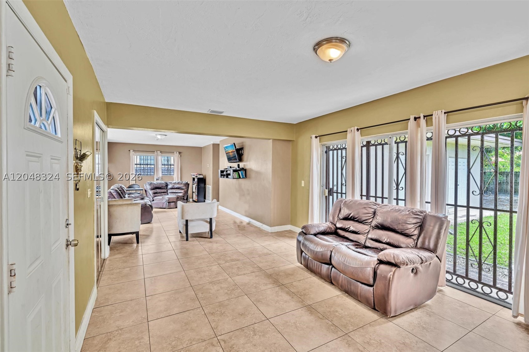 HIGHLAND MANOR SEC 5 - Residential