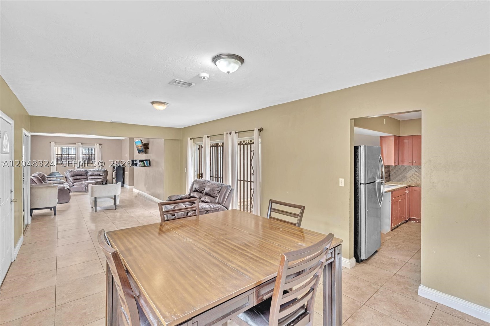 HIGHLAND MANOR SEC 5 - Residential
