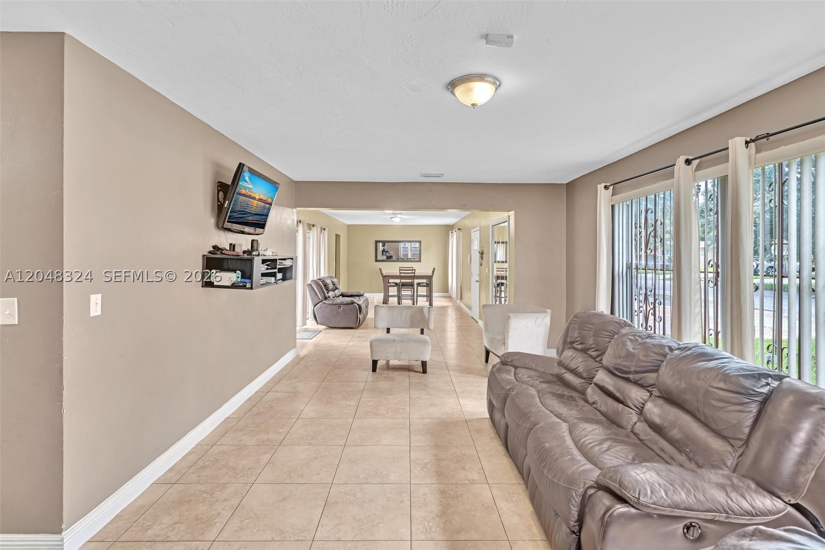 HIGHLAND MANOR SEC 5 - Residential