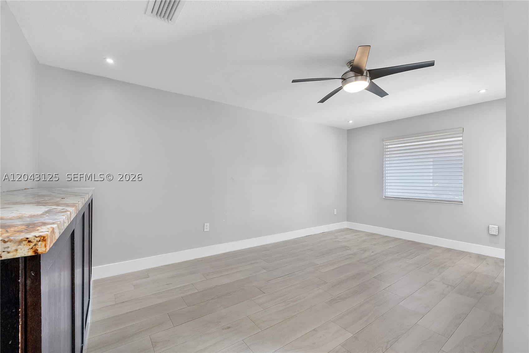 CHAMBERS LAND CO SUB NE1/ - Residential