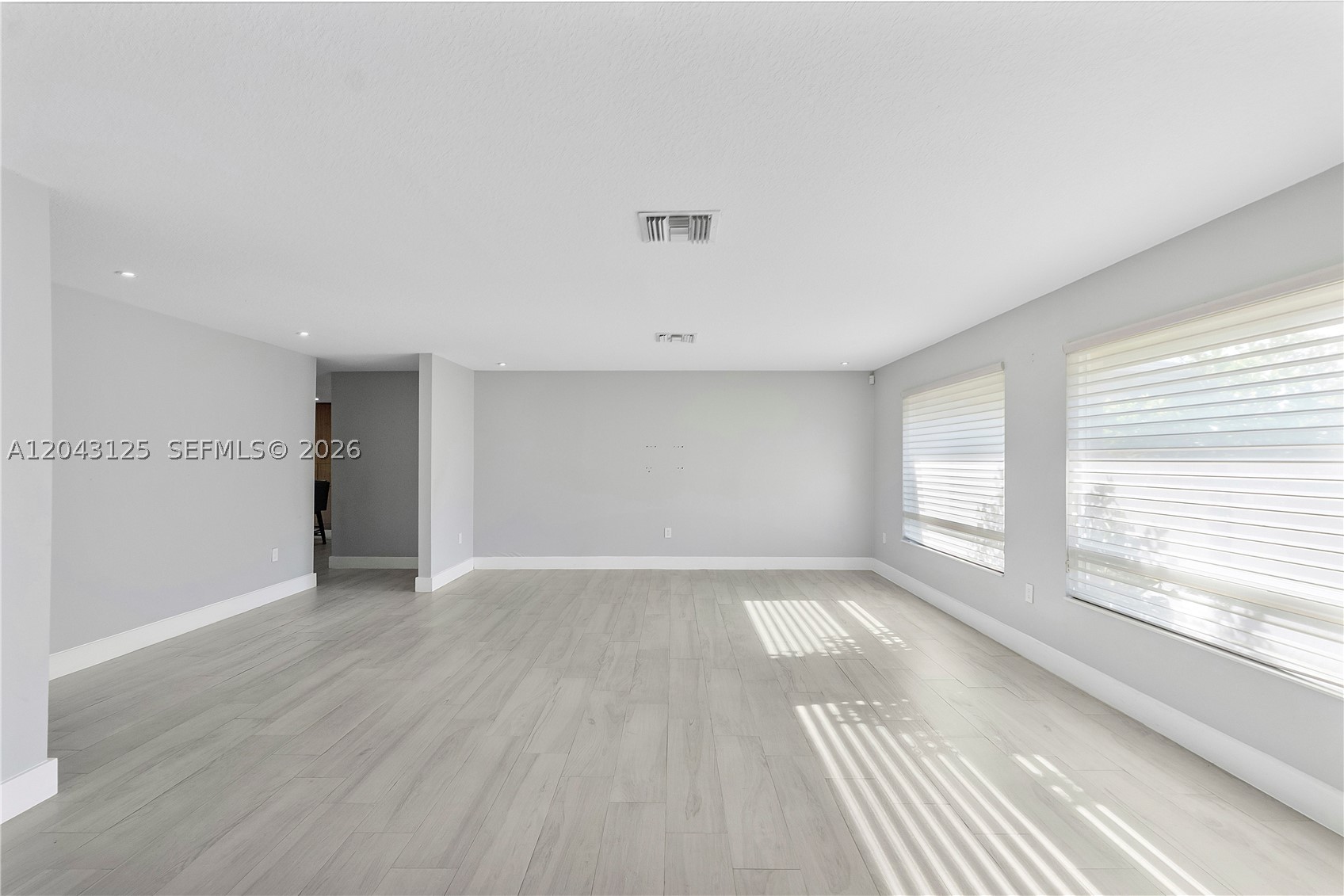 CHAMBERS LAND CO SUB NE1/ - Residential