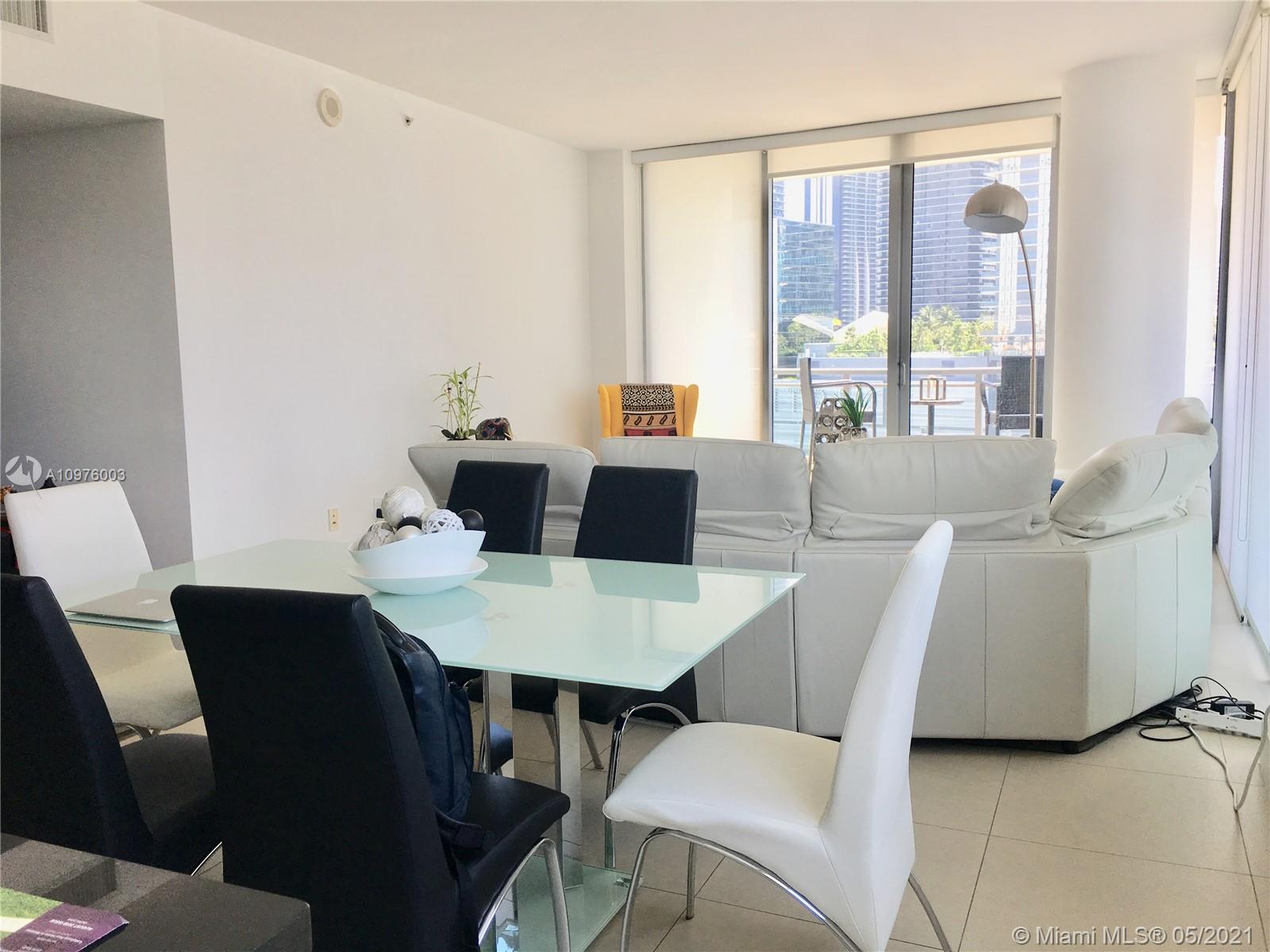 MINT CONDO - Residential