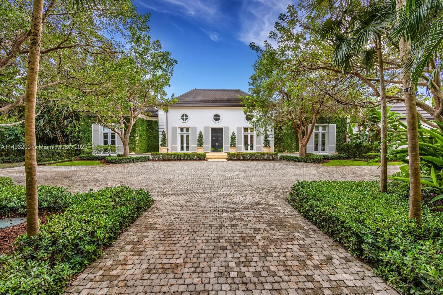 CORAL GABLES BISC BAY SEC - Residential