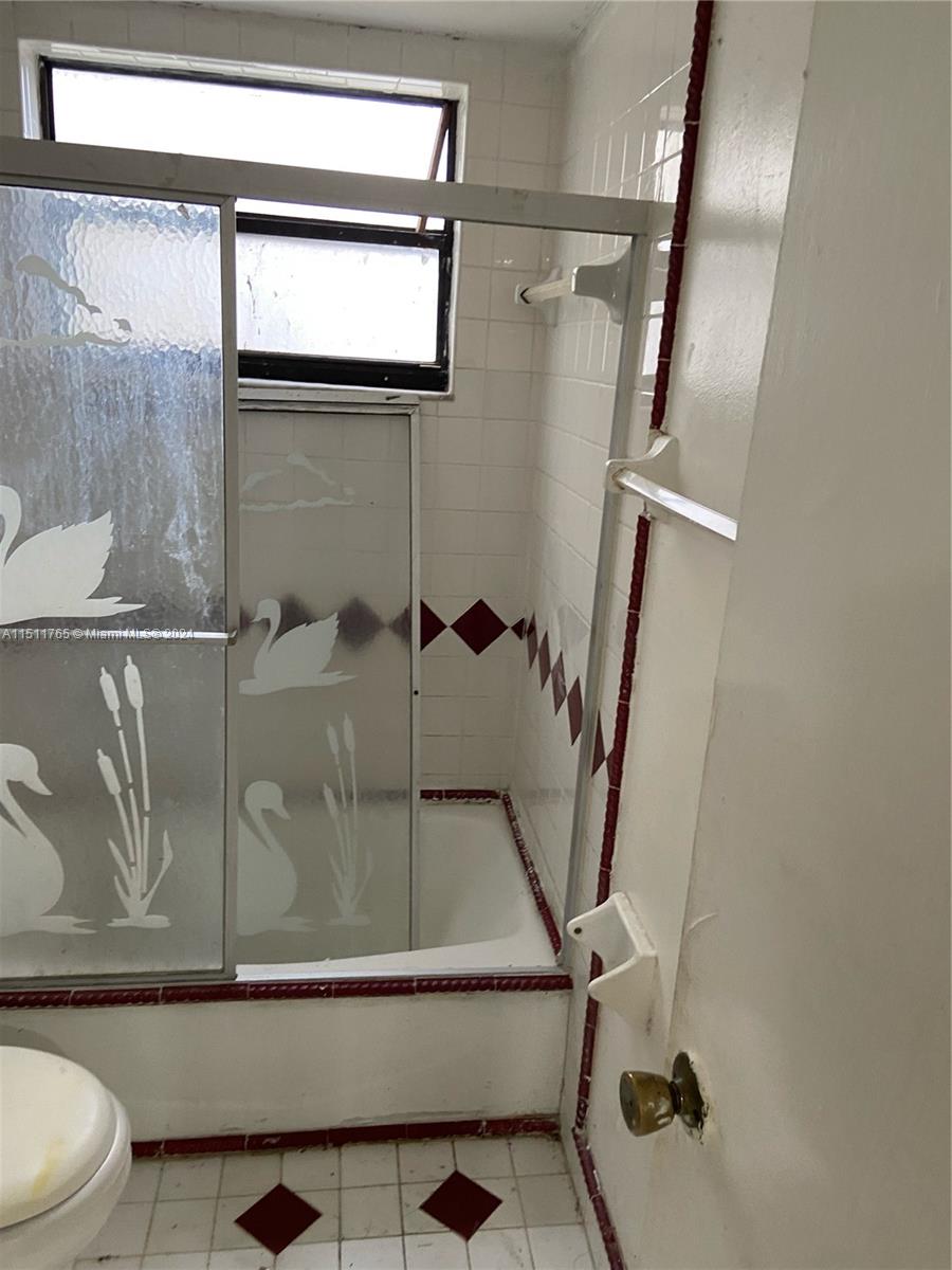 JEFFERSON GARDENS CONDO - Residential