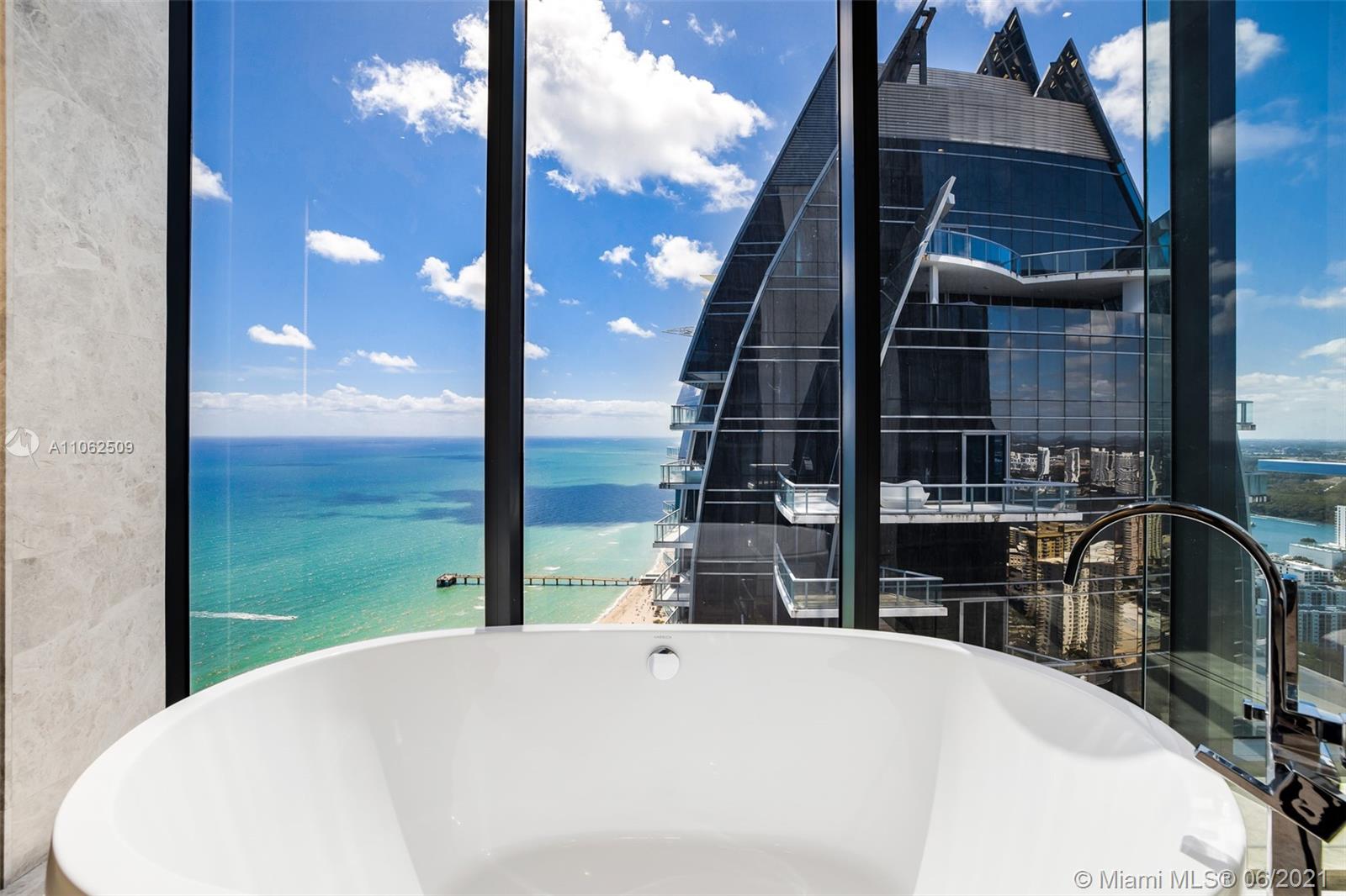 MUSE CONDO - Residential
