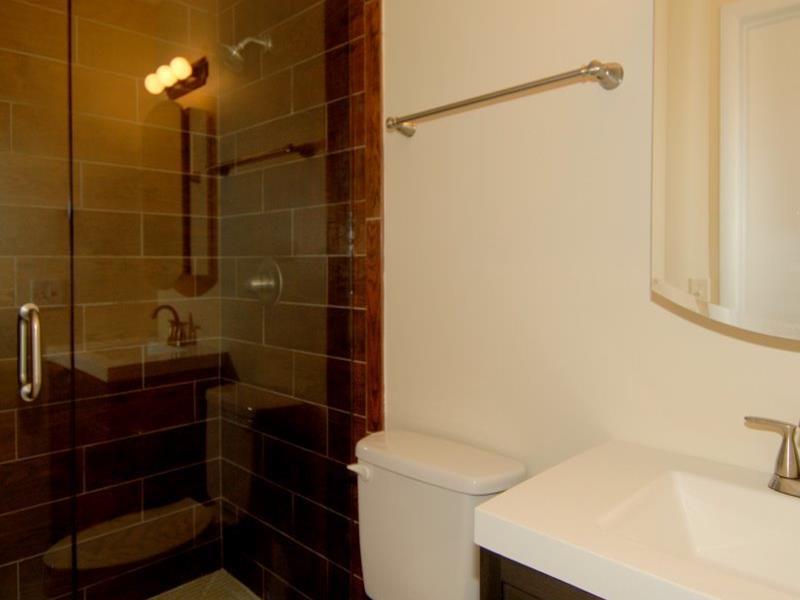 ROYAL PALM-VISTA EAST 90- - Residential