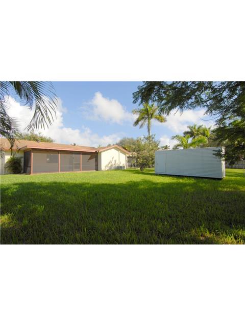 ROYAL PALM-VISTA EAST 90- - Residential