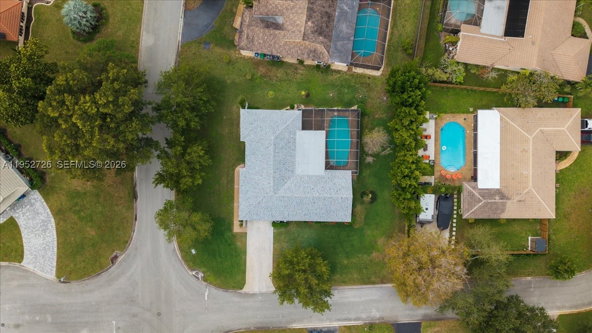 OAK WOOD - Residential