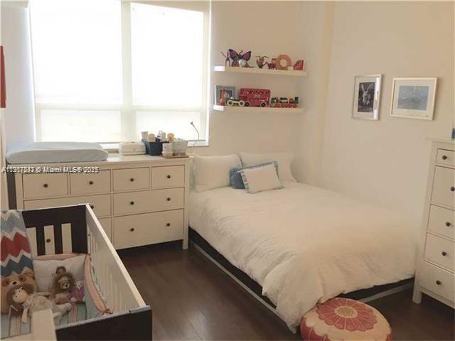 COURTS BRICKELL KEY CONDO - Residential