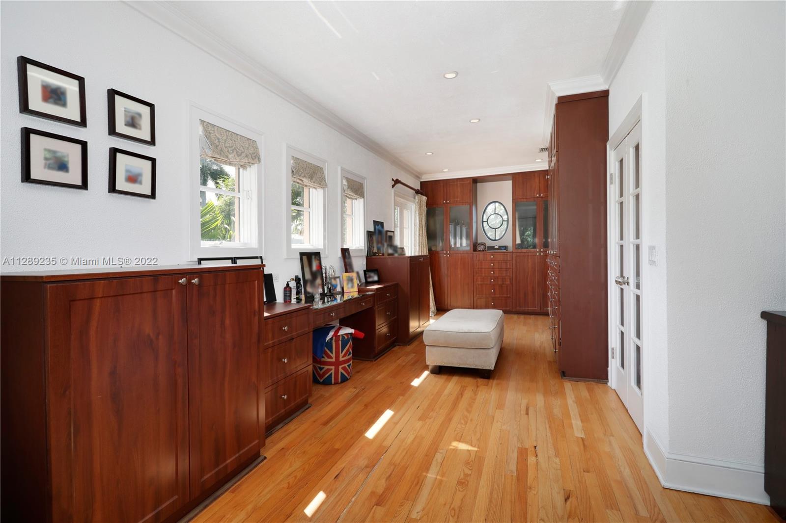 CRYSTAL BLUFF - Residential Lease