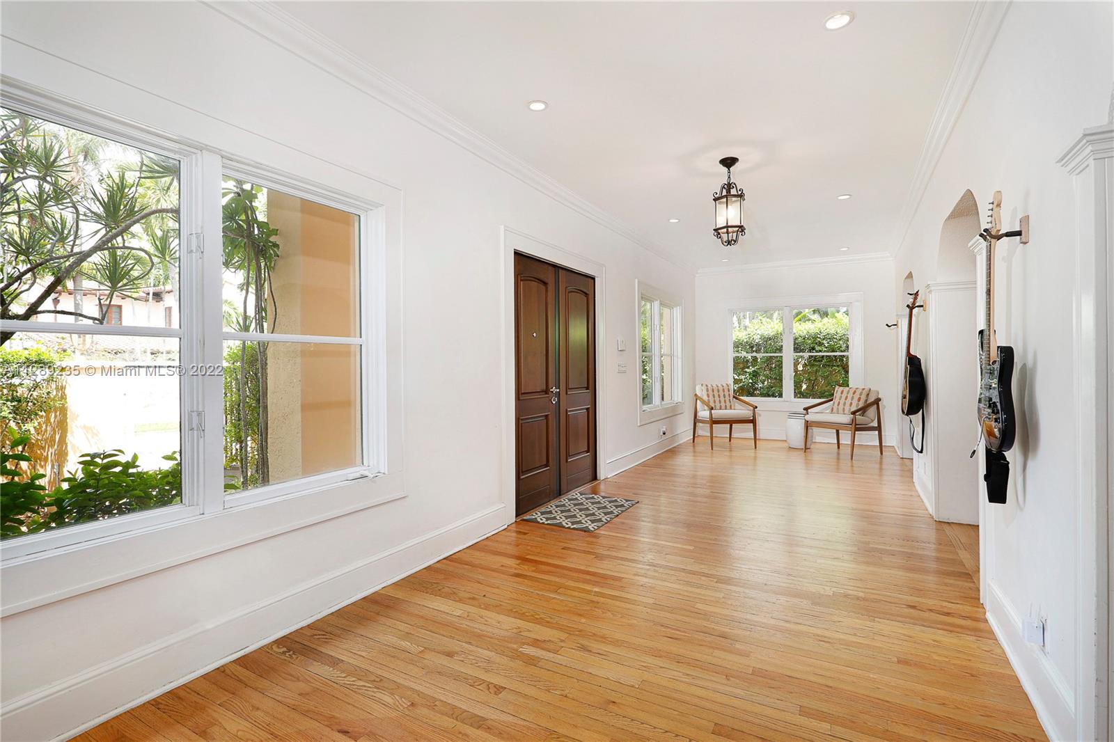 CRYSTAL BLUFF - Residential Lease