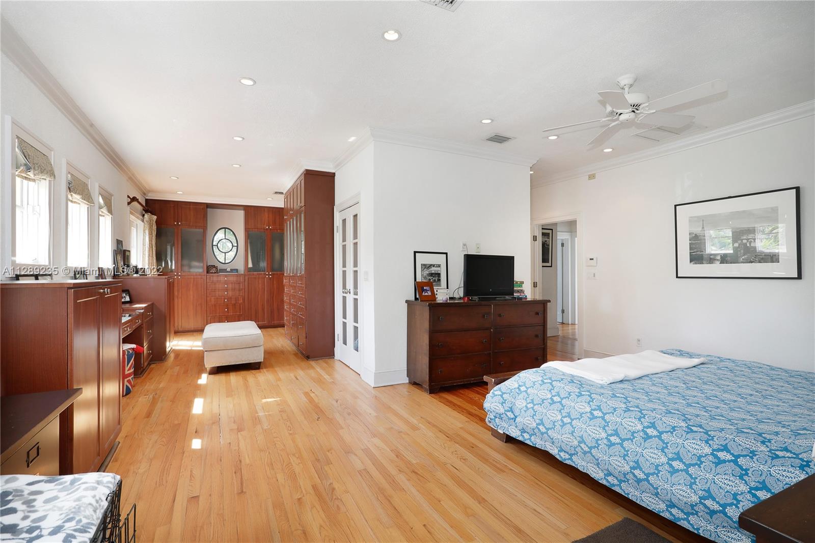 CRYSTAL BLUFF - Residential Lease