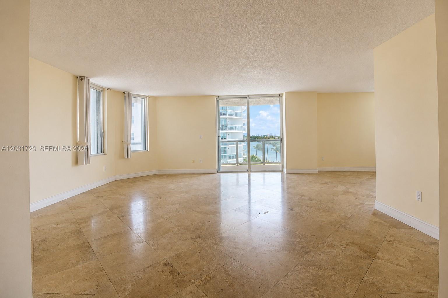 THE GRANDVIEW CONDO - Residential