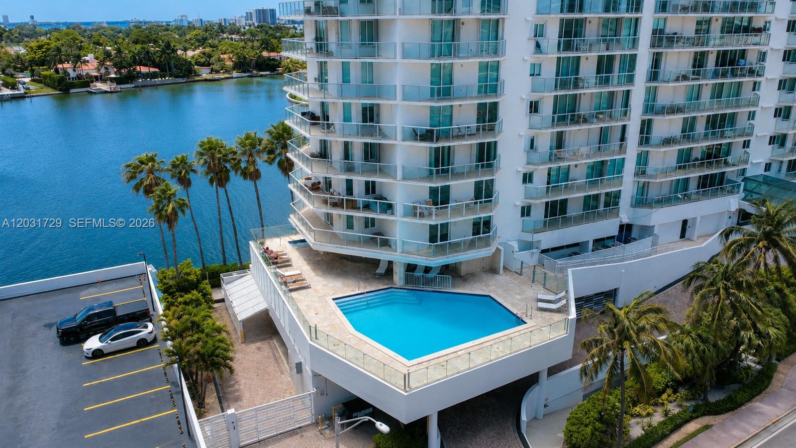 THE GRANDVIEW CONDO - Residential