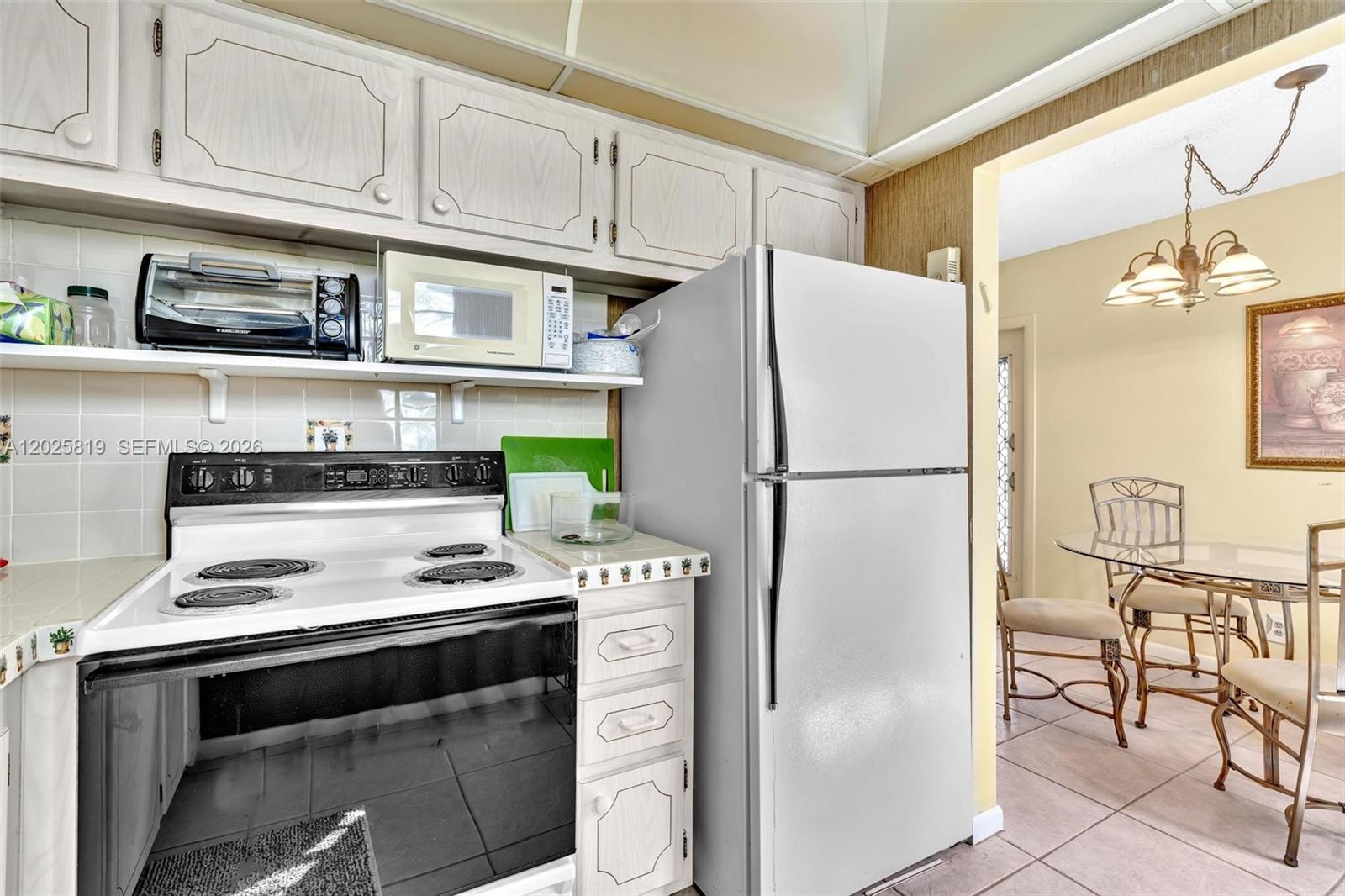 WESTBURY E CONDO - Residential