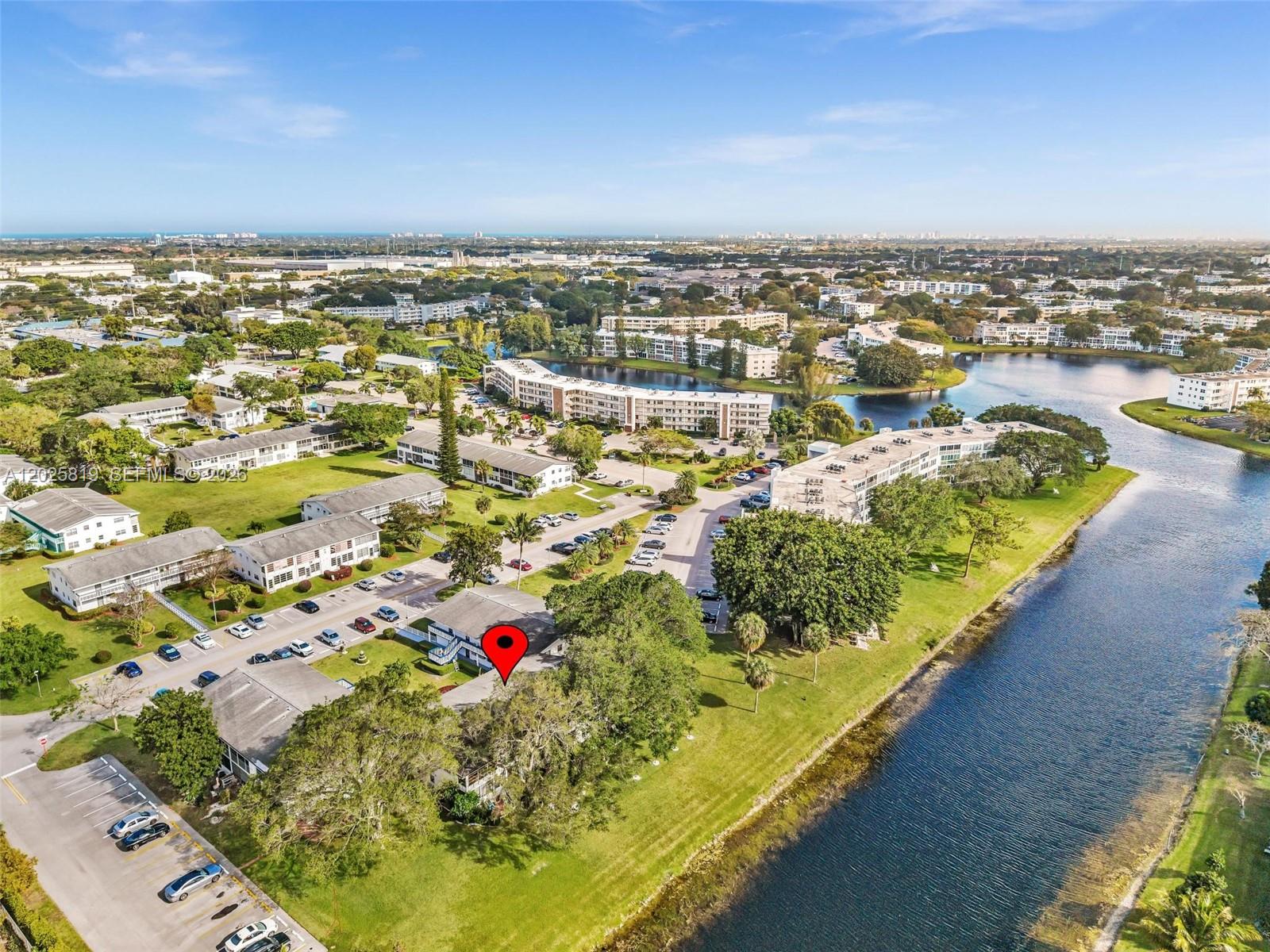 WESTBURY E CONDO - Residential