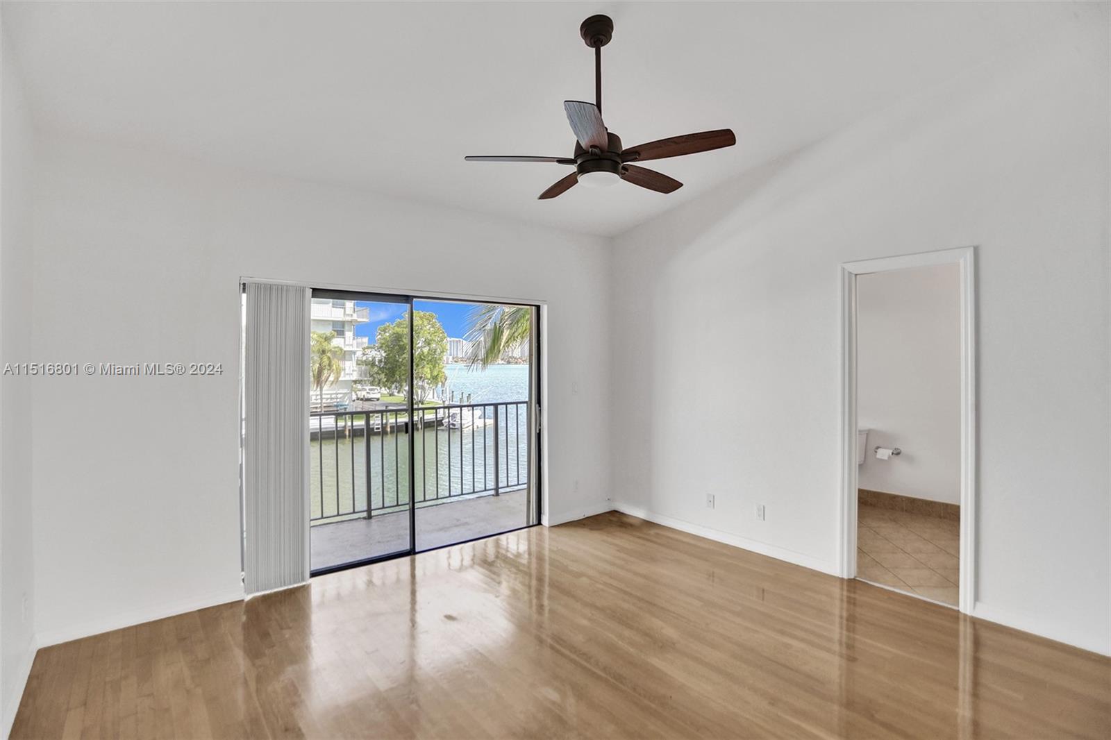 LAKEVIEW TOWNHOUSES CONDO - Residential