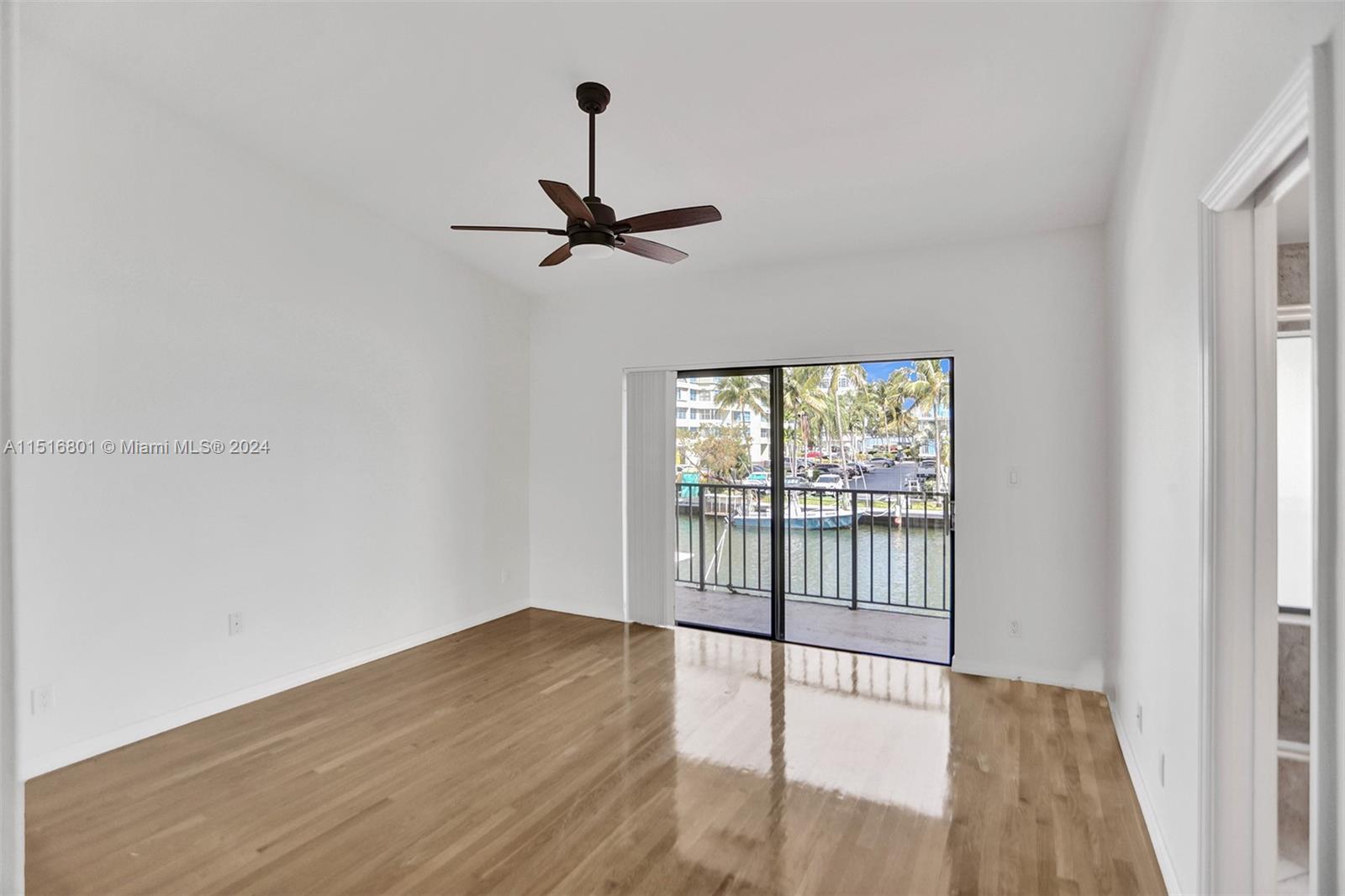LAKEVIEW TOWNHOUSES CONDO - Residential