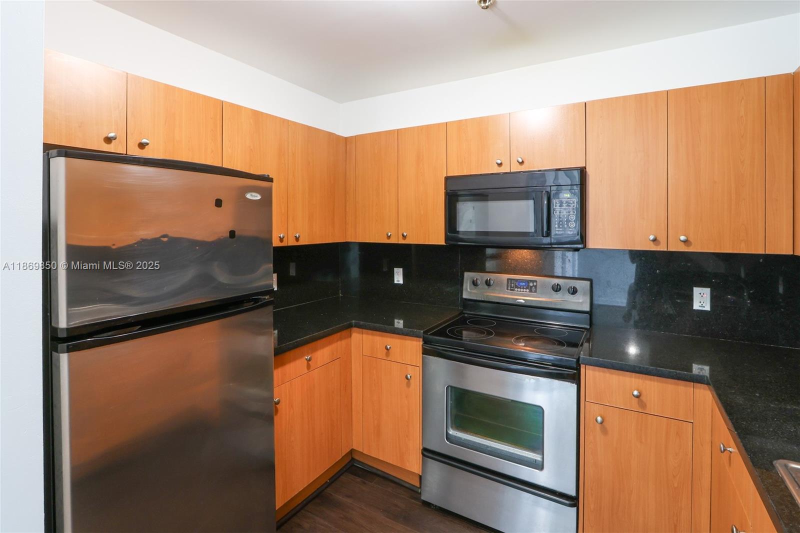 EDGEWATER LOFTS CONDO - Residential Lease