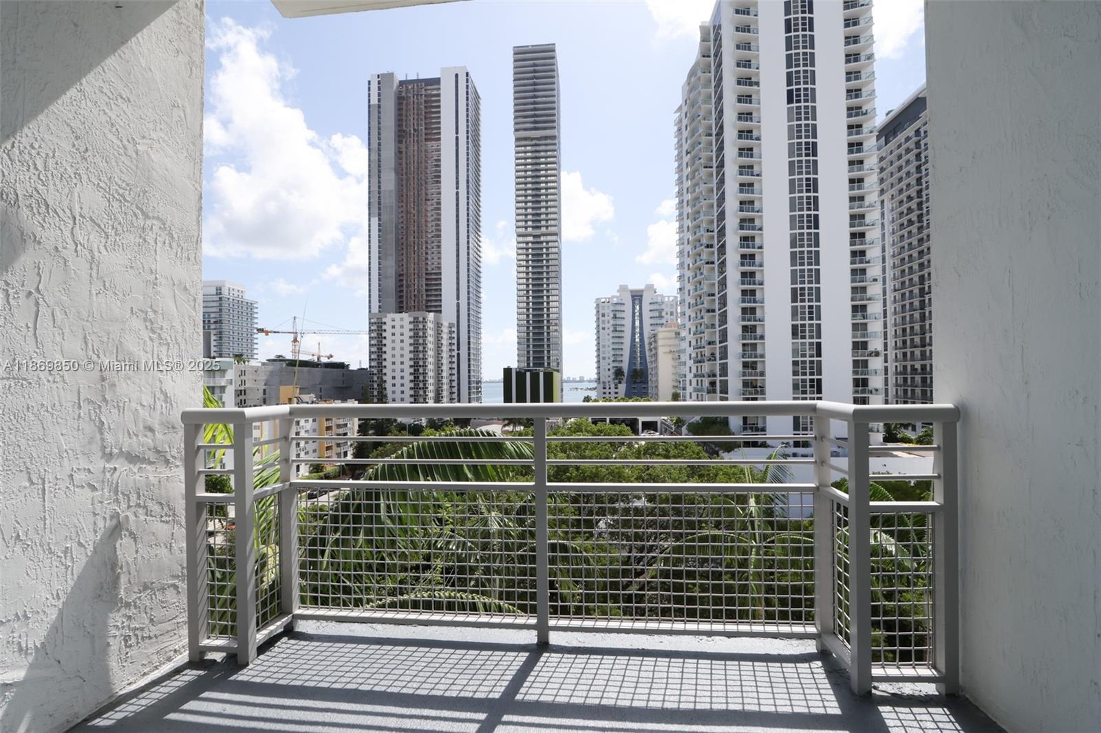 EDGEWATER LOFTS CONDO - Residential Lease