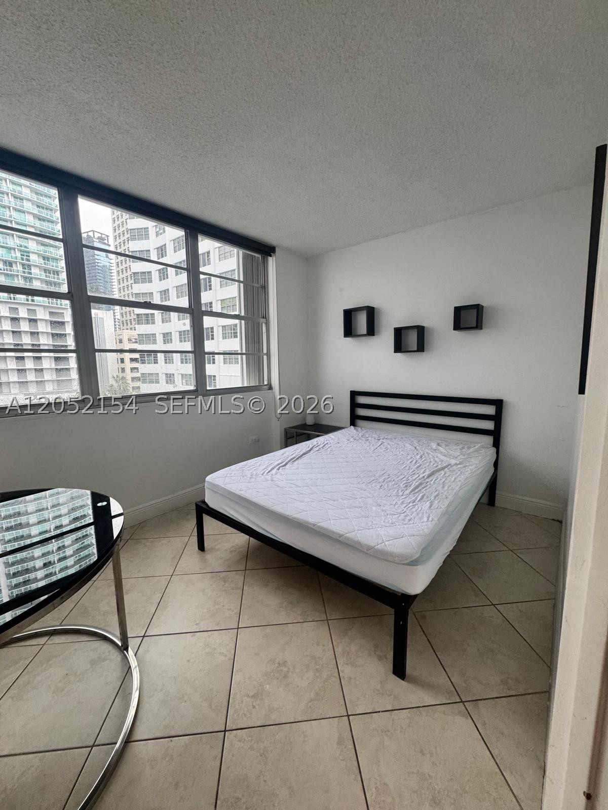 FOUR AMBASSADORS CONDO PH - Residential Lease