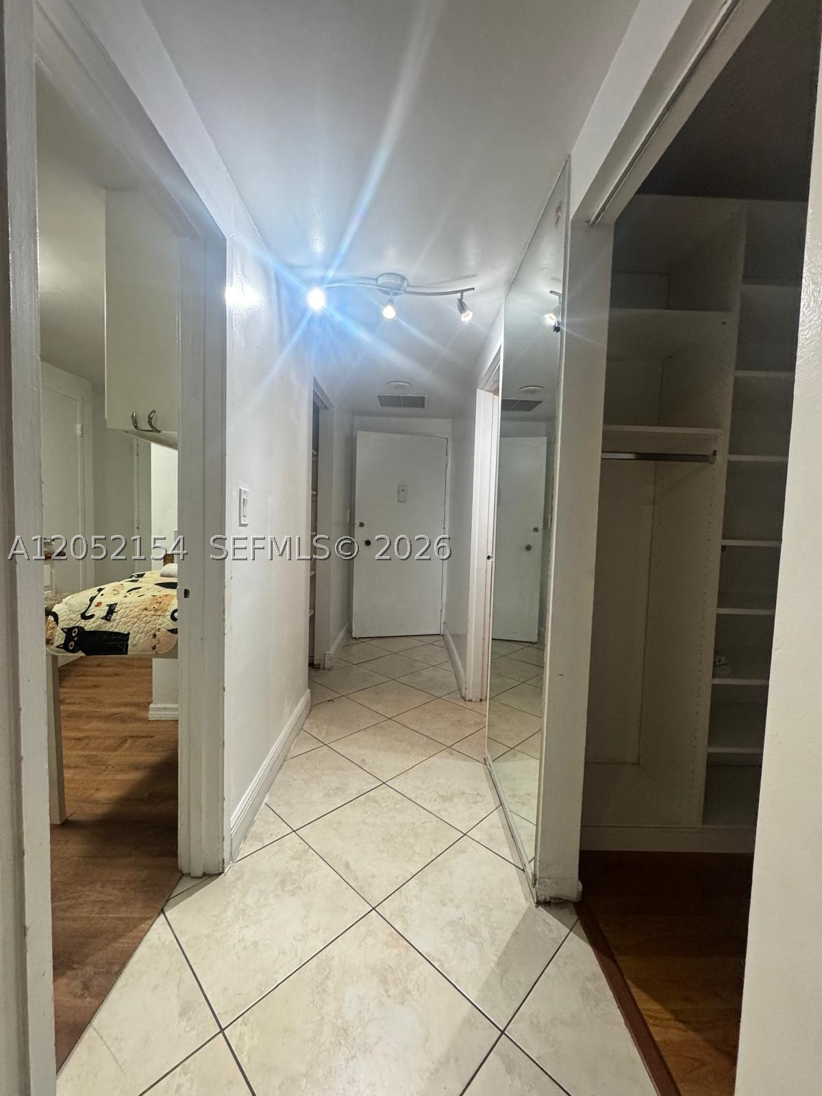FOUR AMBASSADORS CONDO PH - Residential Lease