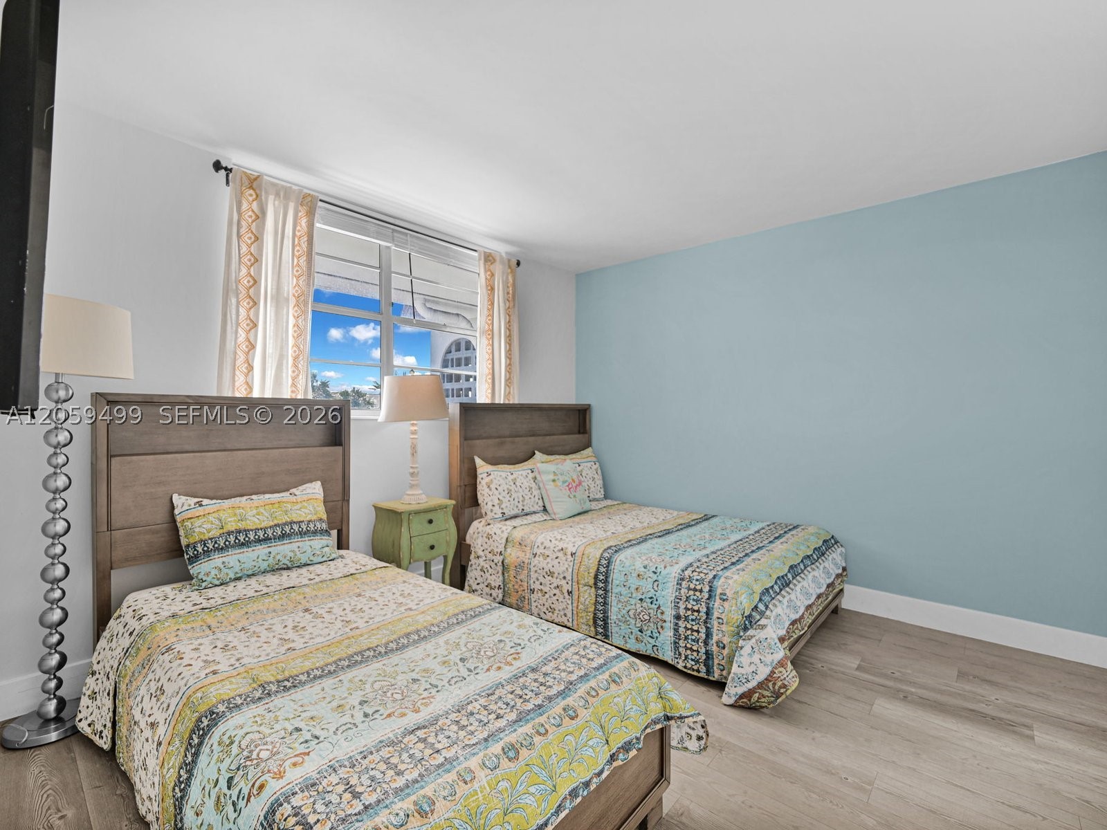 DEERFIELD BEACH GARDENS - Residential