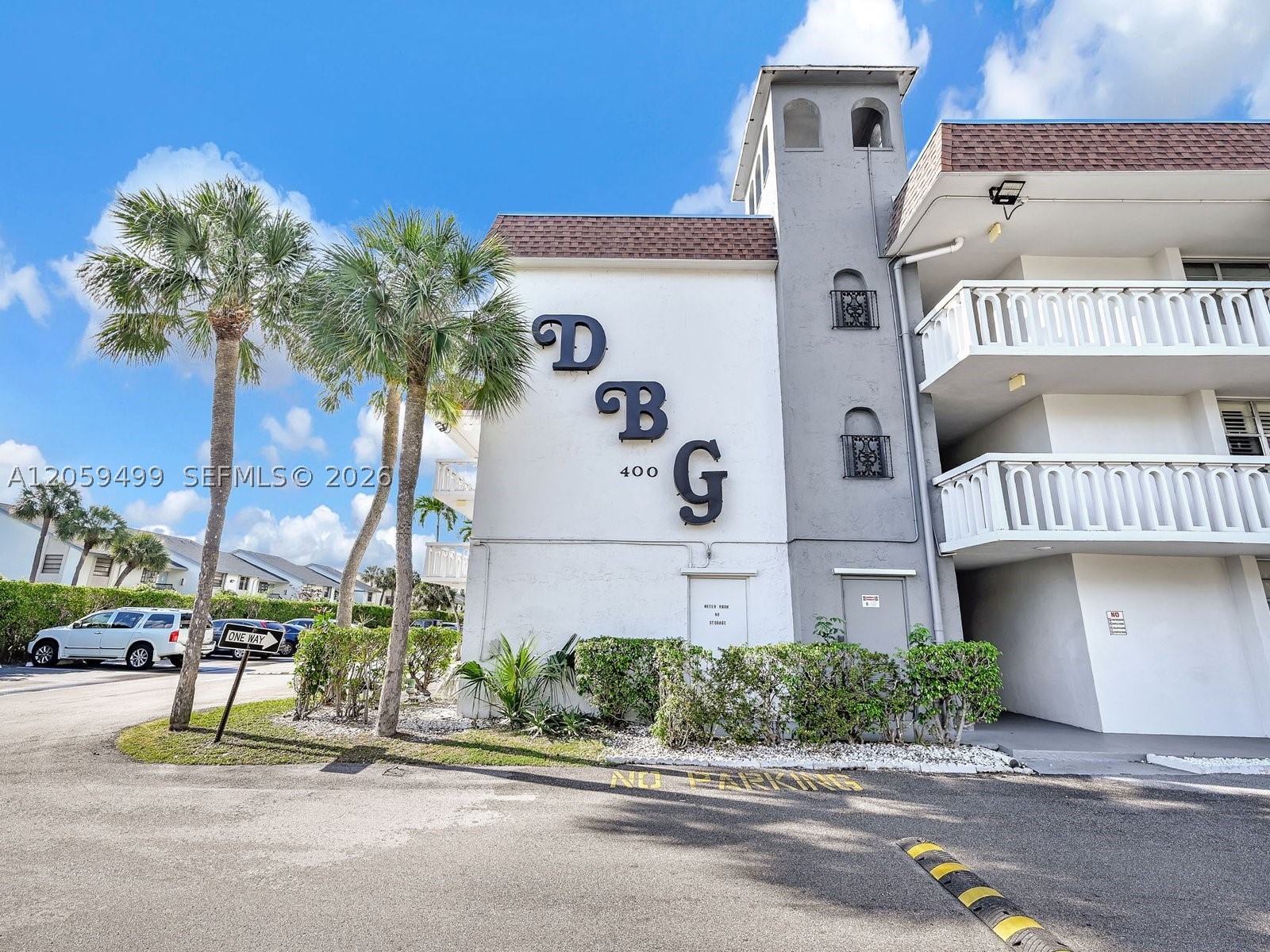 DEERFIELD BEACH GARDENS - Residential