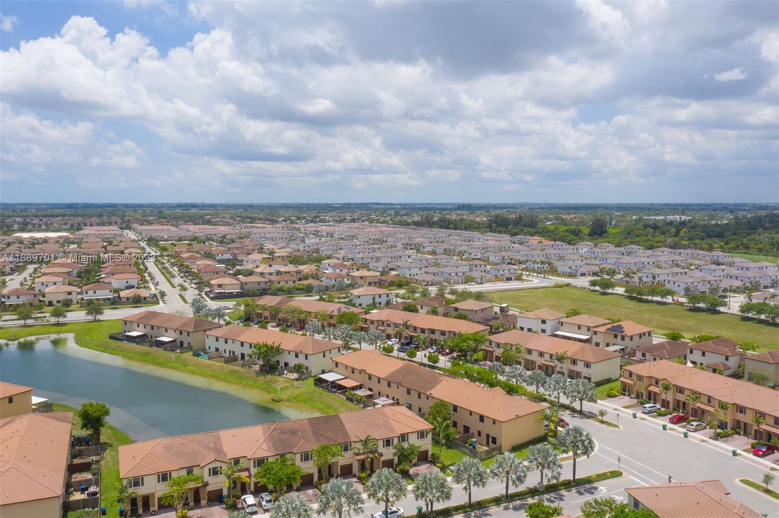 SILVER PALM WEST - Residential