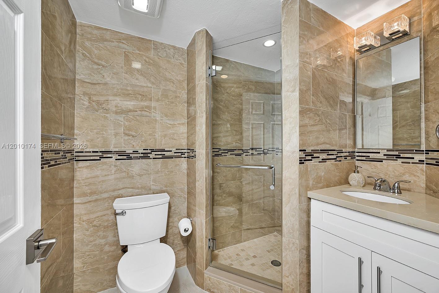 BUCCANEER PT (LARGO SOUND - Residential