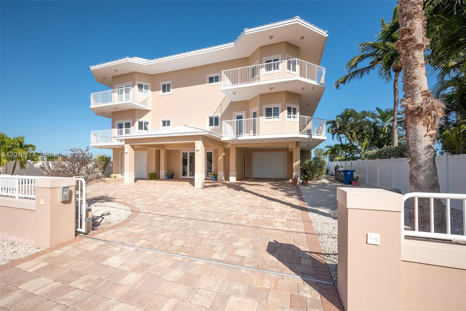 BUCCANEER PT (LARGO SOUND - Residential
