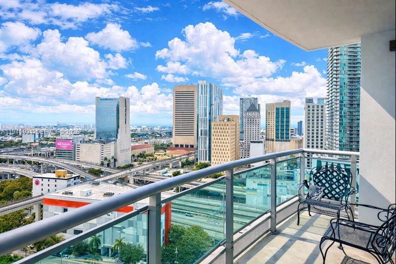 WIND CONDO - Residential