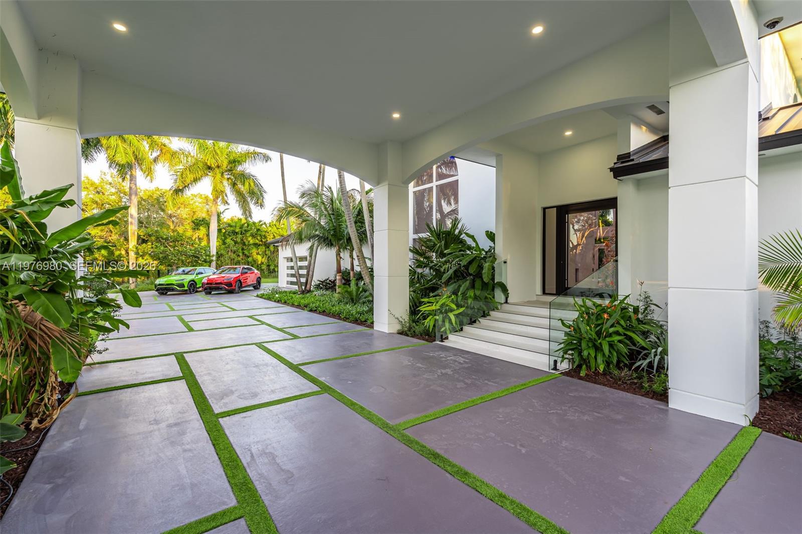 BAY RIDGE ESTS - Residential