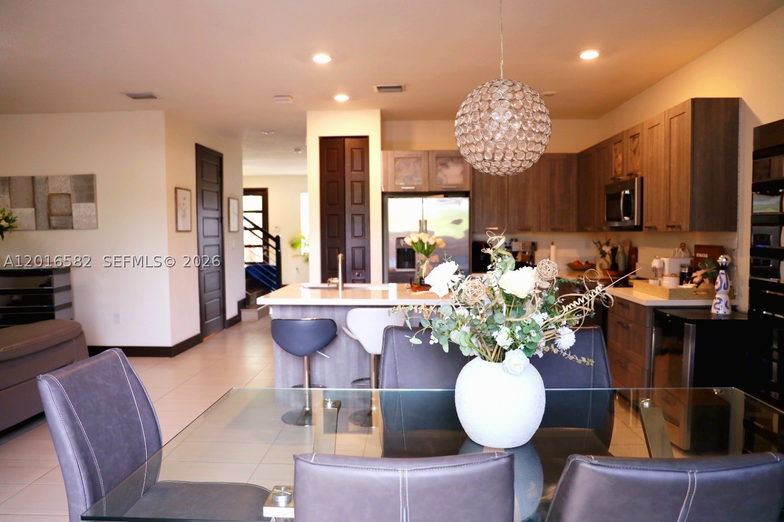 DUNNWOODY LAKE - Residential