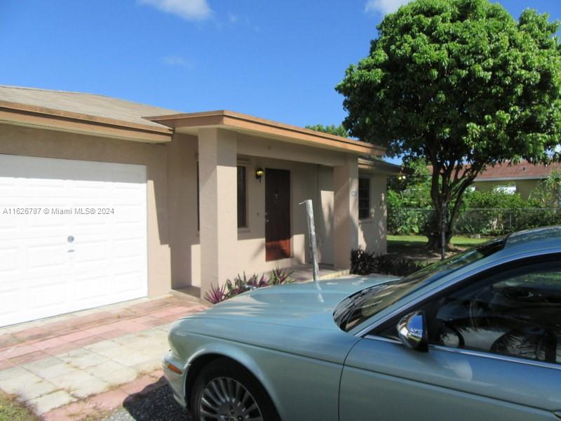 BLK 1 MURRAYS - Residential